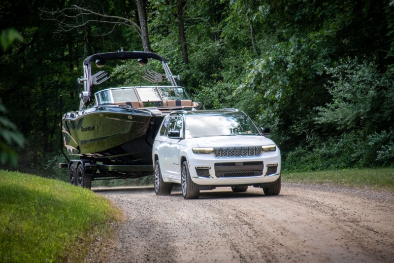 The Best 2025 SUVs for Towing